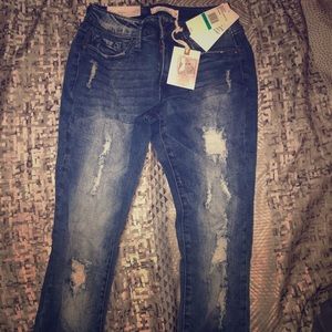 Jessica Simpson jeans size waist 24”